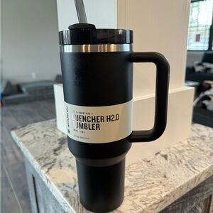 Stanley Black 2.0 40oz BRAND NEW WITH TAGS